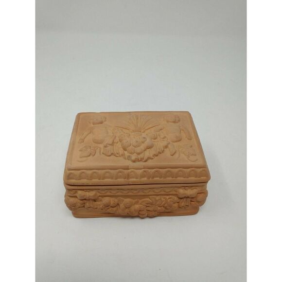 Decorative Clay Box Great Home Decor for any room - Picture 1 of 6